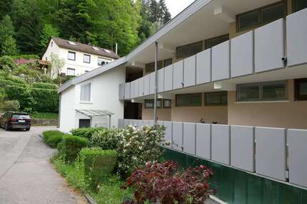 Wohnung zum Kaufen in Bad Wildbad 85.000,00 € 72 m²