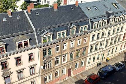 sanierungsbedürftiges Denkmalgeschütztes Mehrfamilienhaus Dresden - Pieschen