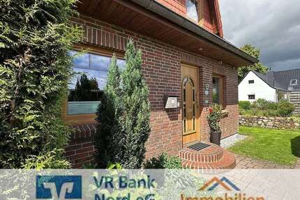 Haus zum Kaufen in Jerrishoe 259.000,00 € 103.14 m²