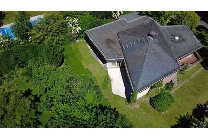 Haus zum Kaufen in Bad Homburg 2.190.000,00 € 198 m²