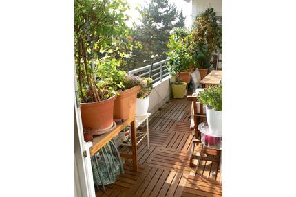4,5-Zimmer-Wohnung mit großer Südost-Loggia, Aufzug & viel Potenz - Friedrichsdorf