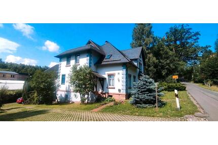 2-Fam. Haus in 04736 Walheim - 399.500,00&nbsp;EUR Kaufpreis, ca.&nbsp; 293,00&nbsp;m&sup2; in Waldheim (PLZ: 04736)