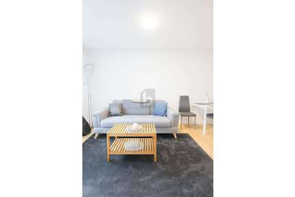 Wohnung zum Kaufen in Augsburg 155.000,00 € 43 m²