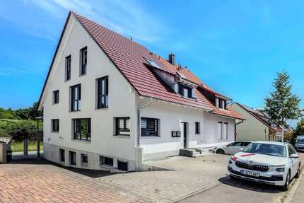 Haus zum Kaufen in Freiburg im Breisgau 987.000,00 € 215 m²