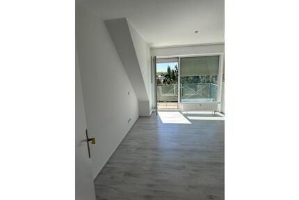Attraktive renovierte 2 Raum Wohnung - Magdeburg Diesdorf