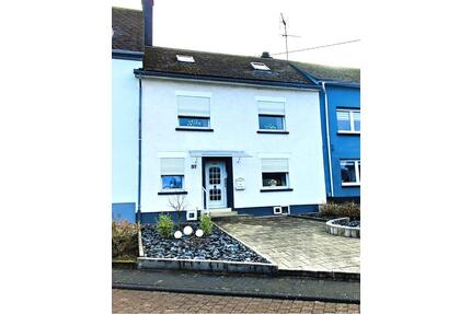 Massives Einfamilienhaus mit Potenzial in zentraler Lage - Hermeskeil