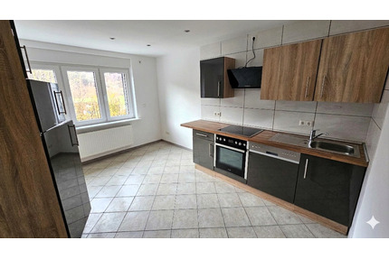 Schöne 2-Zi-Wohnung m. Terrasse in ThetenLennestadt zu vermieten