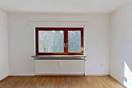 Schöne 2-Zi.-Dachgeschosswohnung mit Tageslichtbad - Leverkusen Opladen