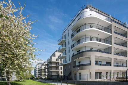 Wohnung zum Mieten in Frankfurt am Main 2.078,96 € 159.43 m²