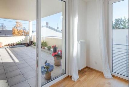 Exklusive 3–Zimmer-Eigentumswohnung mit Traumterrasse & Fernblick - Neustadt an der Weinstraße