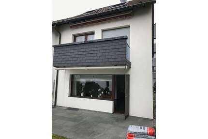 Haus zum Mieten in Wuppertal 1.728,00 € 144 m²