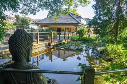 Exklusives Anwesen mit Einliegerwohnung Mehrgenerationenhaus in Köln-Porz (Wahnheide)