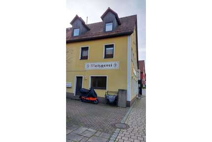 Haus zum Kaufen in Pottenstein 395.000,00 € 209 m²