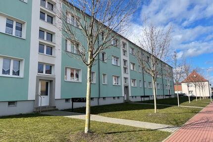 3-Raum Wohnung in Oebisfelde - 443,00&nbsp;EUR Kaltmiete, ca.&nbsp; 59,17&nbsp;m&sup2; in Oebisfelde-Weferlingen (PLZ: 39646)