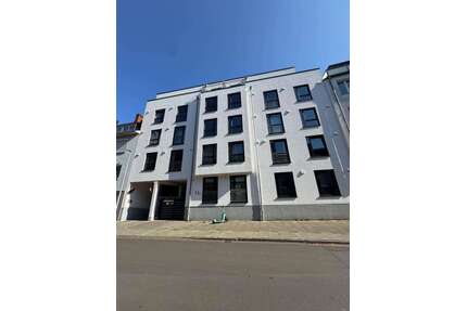 Wohnung zum Mieten in Bremen 1.100,00 € 66.7 m²