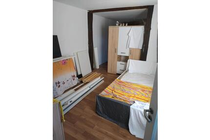 Wohnung einer wtage - 400,00&nbsp;EUR Kaltmiete, ca.&nbsp; 100,00&nbsp;m&sup2; in Biedenkopf (PLZ: 35216)