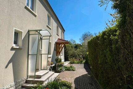 Reihenmittelhaus - 297.000,00&nbsp;EUR Kaufpreis, ca.&nbsp; 90,00&nbsp;m&sup2; in Jena (PLZ: 07745) Burgau