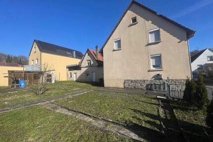 Seltene Gelegenheit in Toplage von Stein - Doppelhaushälfte mit 388 m² Grundstück - Königsbach- Stein