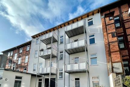 Schöne 3-Zimmer-Wohnung im DG mit Balkon - Halberstadt