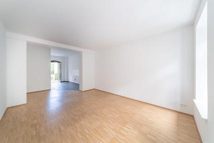 Tolle 2-Raumwohnung in beeindruckender Stadtvilla mit möglicher Küchenübernahme - WE01 - Chemnitz Kapellenberg