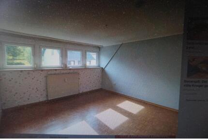 3 ZimmerKücheBad in Dirmingen - 550,00&nbsp;EUR Kaltmiete, ca.&nbsp; 94,00&nbsp;m&sup2; in Eppelborn (PLZ: 66571)