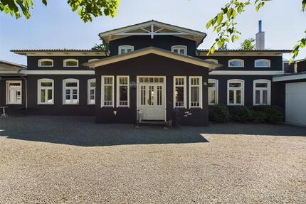 Immobilie inklusive Schleiluft – mit historischem Charakter. - Süderbrarup