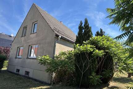 Haus zum Kaufen in Großenhain 178.000,00 € 116.11 m²