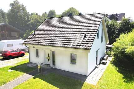 Haus zum Kaufen in Staufenberg 389.000,00 € 120 m²