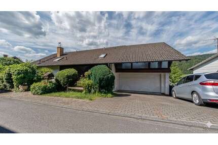 Haus zum Kaufen in Oberzent Ober-Hainbrunn 277.000,00 € 273 m² - Oberzent / Ober-Hainbrunn