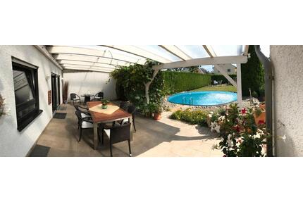 Einfamilienhaus mit 5 Zimmern & Pool in Sackgasse in 67240 Bo-Ro - Bobenheim-Roxheim