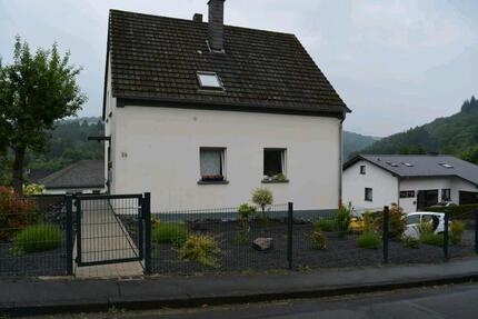 Einfamilienhaus in ruhiger Lage mit Garten und Garage in Daun