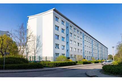 Wohnung zum Mieten in Eisenhüttenstadt 455,00 € 69.97 m²