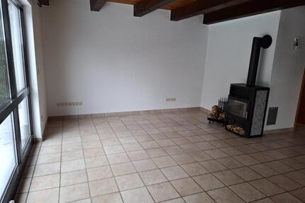 Schöne 3 Zimmer Wohnung in sehr ruhiger Lage - Malchow