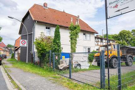 Haus zum Kaufen in Salzgitter- Lobmachtersen 294.000,00 € 172 m²