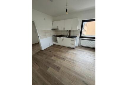 75 m² Erdgeschosswohnung mit großer Wohnküche, Garage und Keller - Hilgert