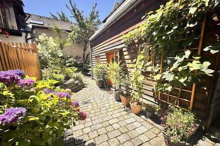 Haus zum Kaufen in Deggendorf 590.000,00 € 130 m²