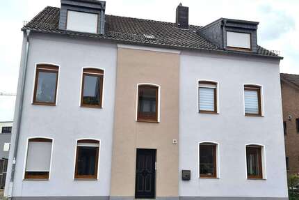 Haus zum Kaufen in Aachen 595.000,00 € 294 m²