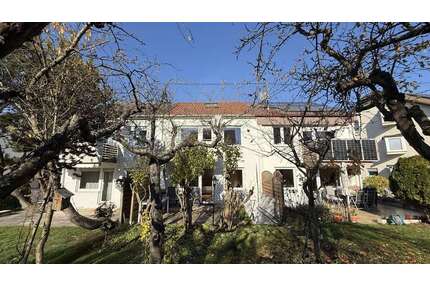 Haus zum Kaufen in Neuhausen 520.000,00 € 141.79 m²