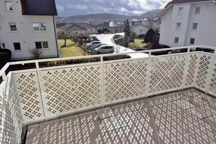 Ruhige 3-Raumwohnung in HBN Waldstadt mit großem Balkon und Traumblick - provisionsfrei - Hildburghausen Häselrieth