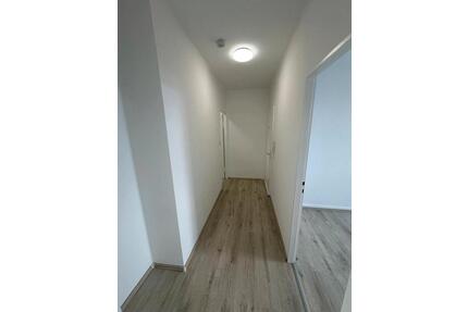 Erdgeschosswohnung Erszbezug nach Renovierung 480Euro - Essen Stadtbezirk V