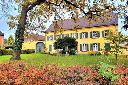 Haus zum Kaufen in Grevenbroich 1.950.000,00 € 707 m²