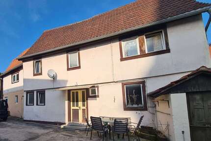 Haus zum Kaufen in Roßdorf 198.000,00 € 172 m²