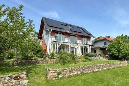 Haus zum Kaufen in Liebenau 469.000,00 € 174 m²