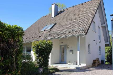 Haus zum Kaufen in Baden-Baden 725.000,00 € 164 m²