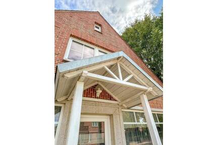 Charmantes Ein- bis Zweifamilienhaus in zentraler Lage von Lensahn