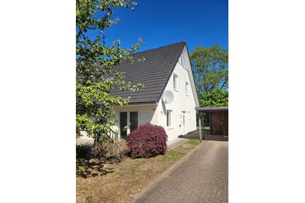 Doppelhaushälfte, Bj. 2007 Nortorf