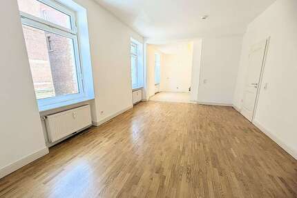 Wohnung zum Mieten in Stuttgart 2.095,00 € 122 m²
