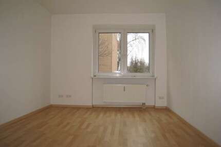Wohnung zum Mieten in Magdeburg 297,00 € 45 m²