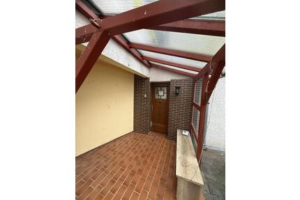 Einfamilienhaus zur miete ca 160 m² mit Scheune in Ennerich - Runkel