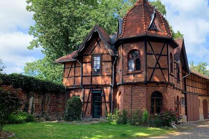 Wohnen im Turm - möblierte Wohnung in Barum